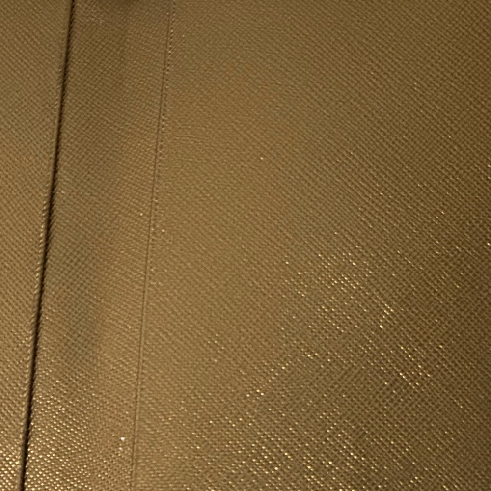 SOLD!💎Prada Saffiano Bronze Wallet-EUC - Picture 9 of 15